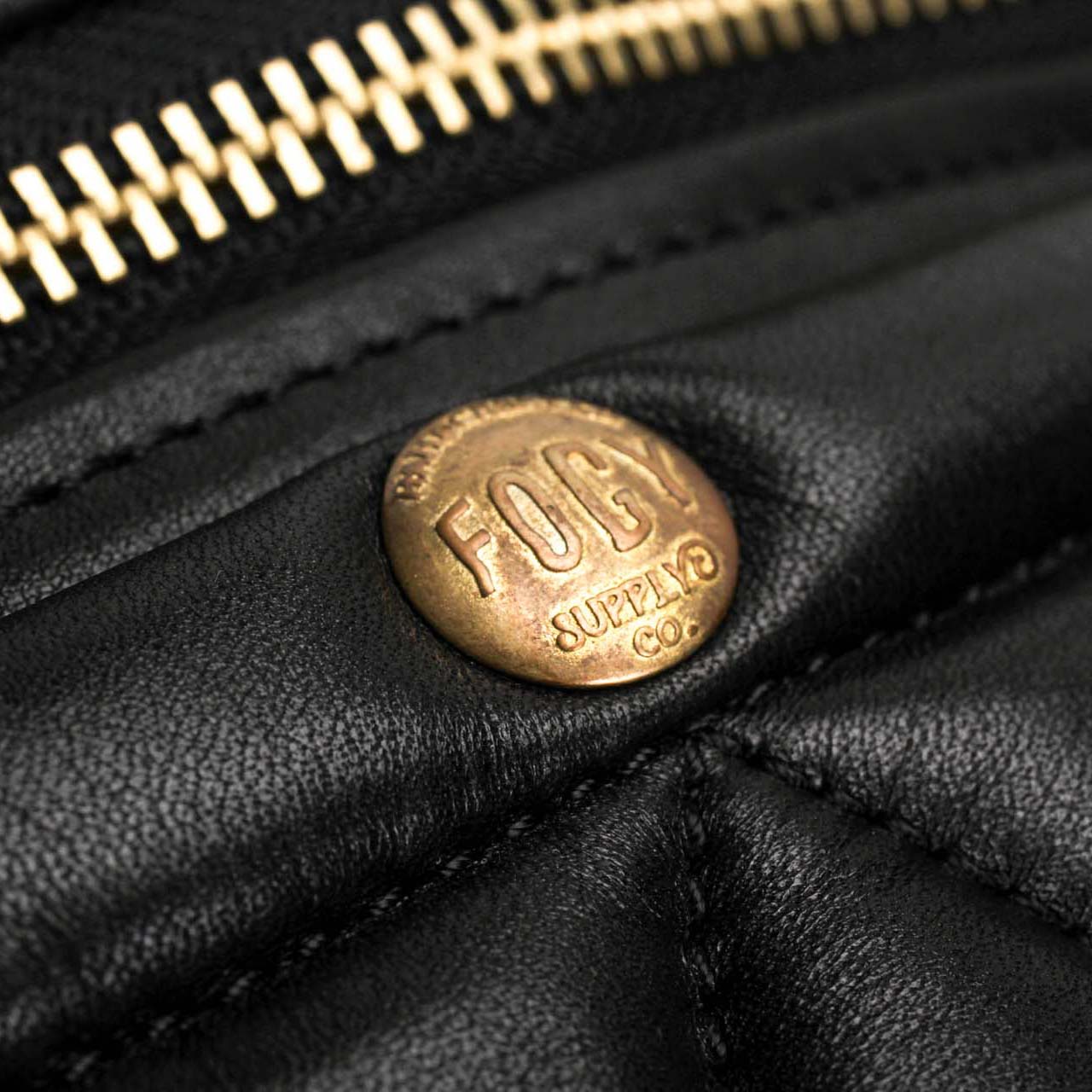 Diamond Quilted Fanny Pack / Crossbody Bag - Image 5