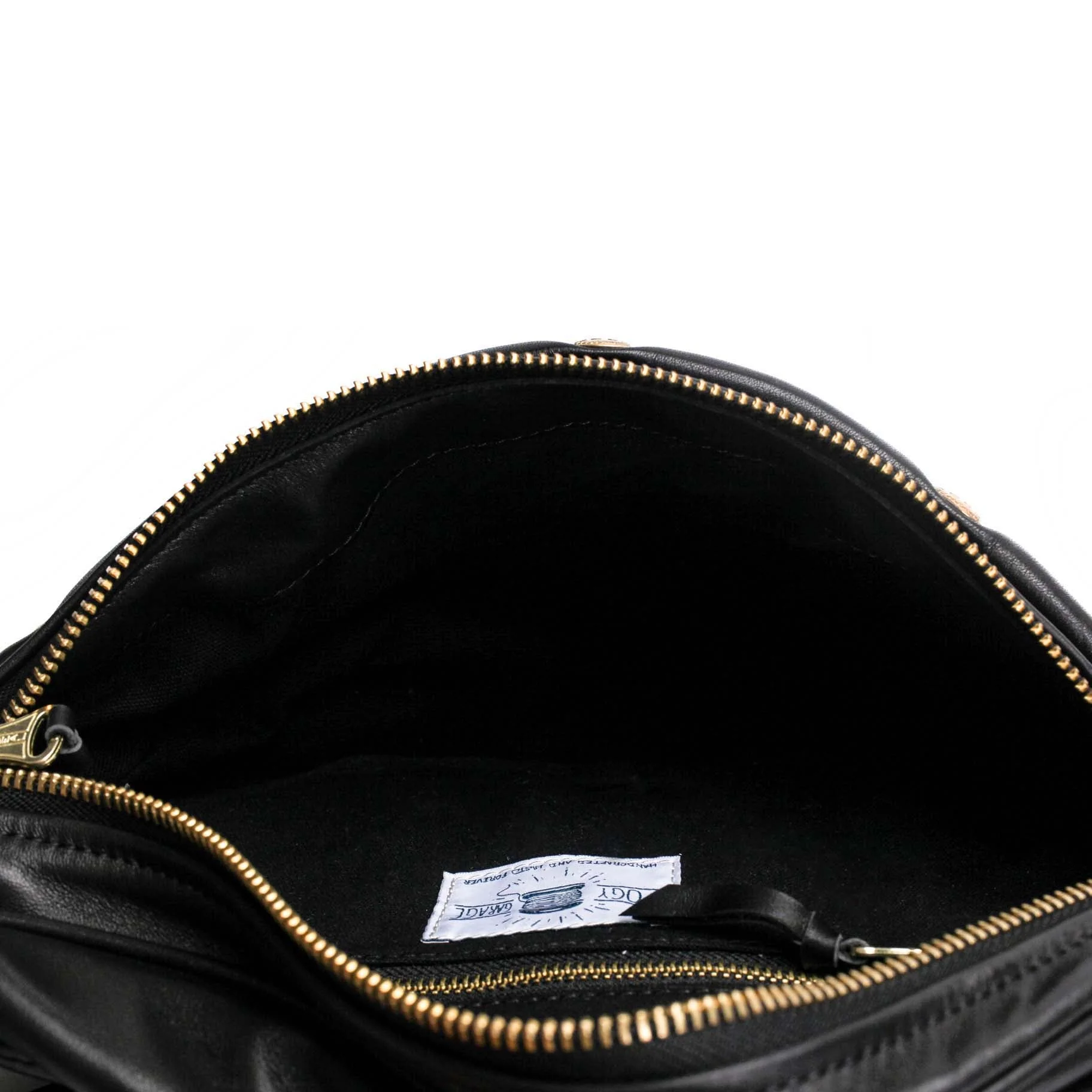 Diamond Quilted Fanny Pack / Crossbody Bag - Image 6