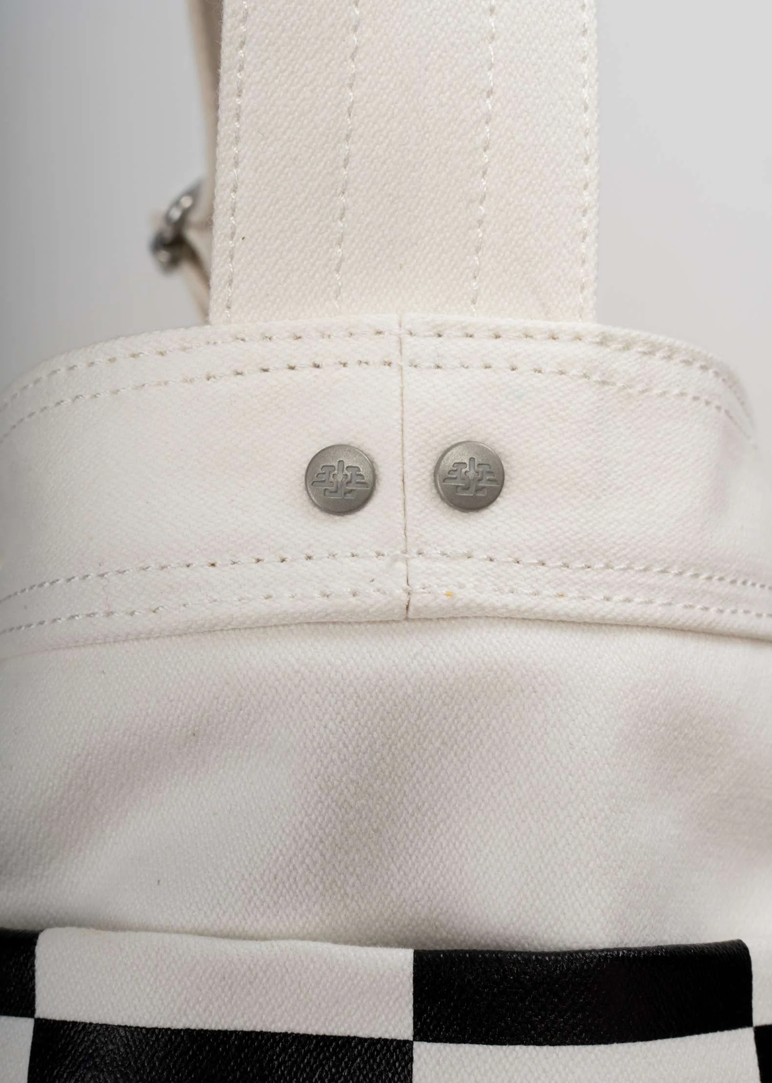 NEWSBOY Crossbody Bag - Checkered - Image 4