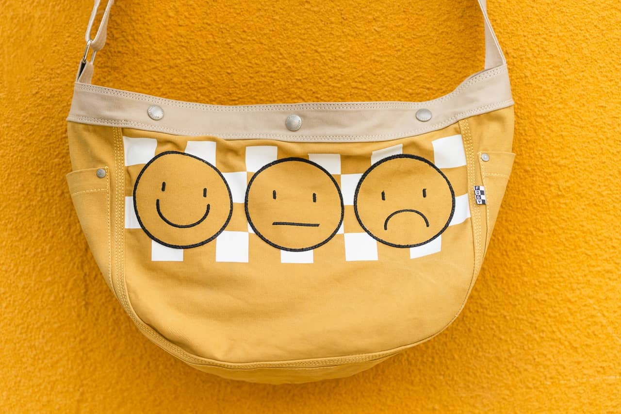 NEWSBOY Crossbody Bag - Smile - Image 5