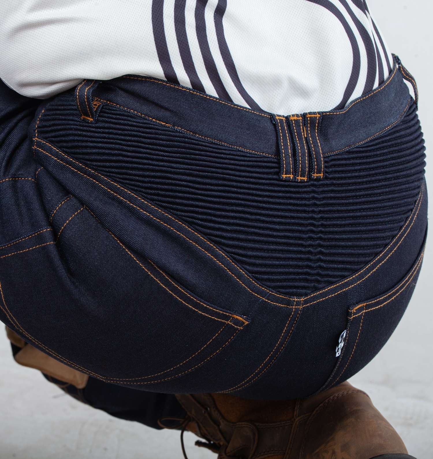 SAND BANDIT Jean Trousers - Image 9
