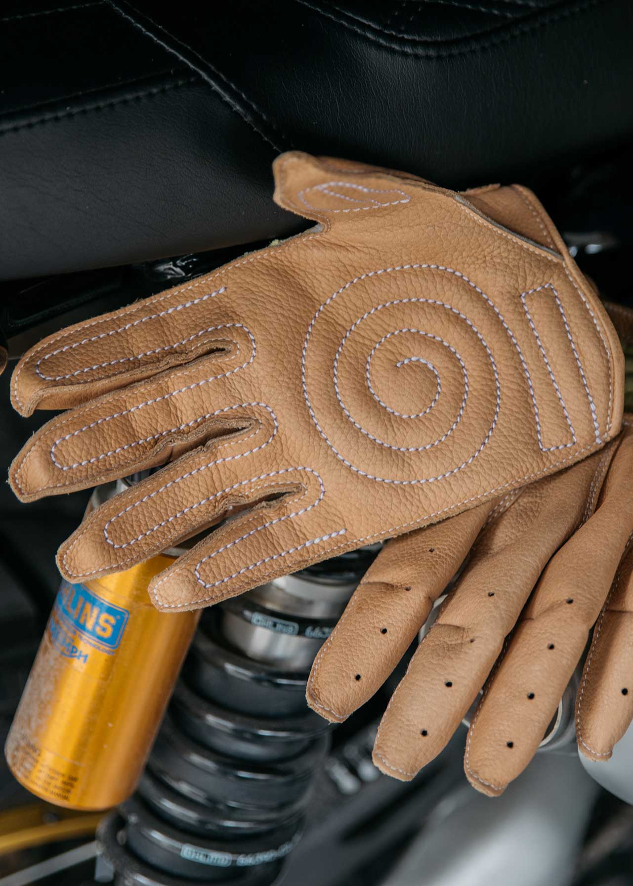 SWIRL Gloves - Sand - Image 3